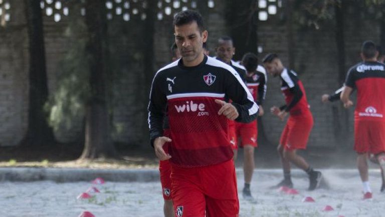 Rafa Márquez, durante la pretemporada con Atlas