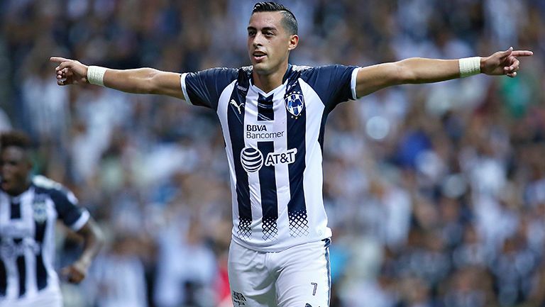 Funes Mori festeja el gol con Rayados