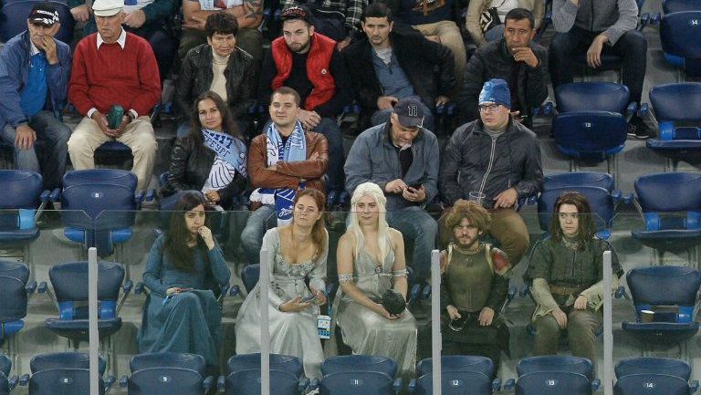 Aficionados se disfrazaron de los personajes de Games Of Thrones