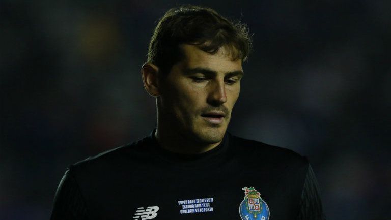 Iker Casillas, durante un partido del Porto en México 