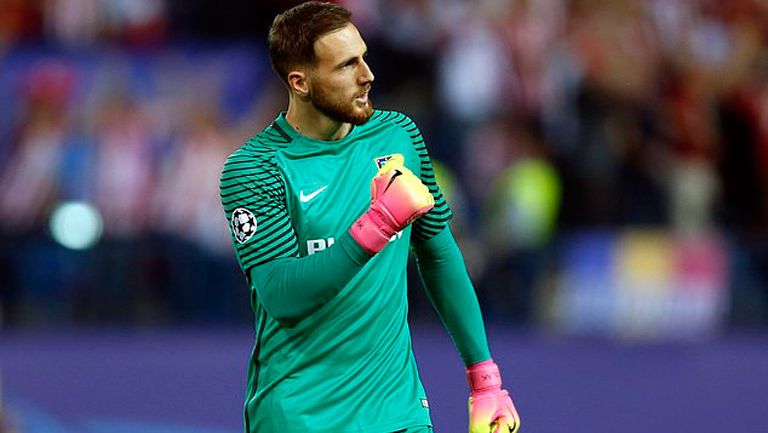 Oblak durante un compromiso con el Atlético en La Liga