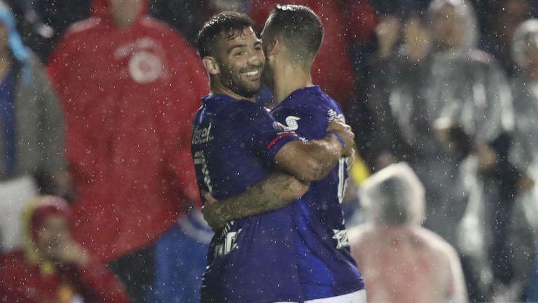 Así festeja Cauteruccio su gol