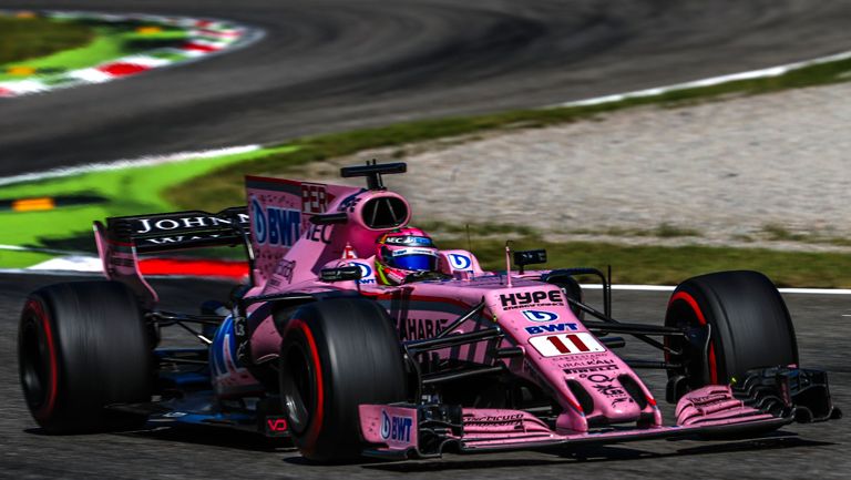 Checo recorre el circuito de Monza 