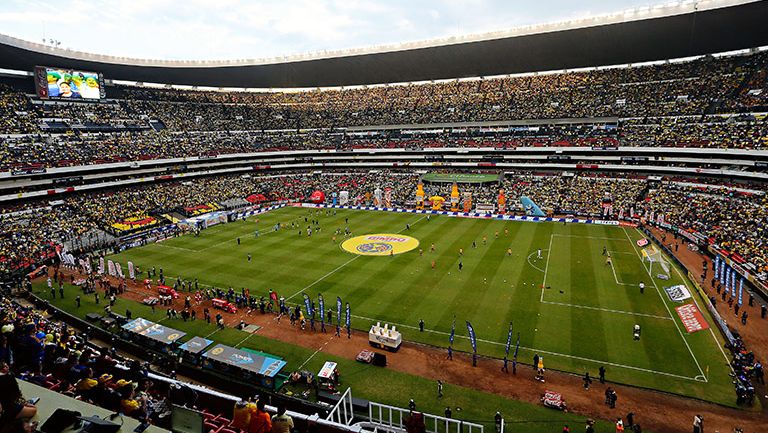 Panorámica del Estadio Azteca previo a un partido
