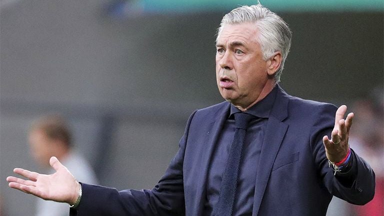 Ancelotti, durante el juego del Bayern Munich frente al PSG