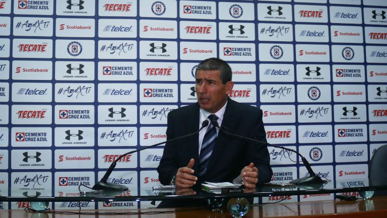 Eduardo de la Torre, en conferencia de prensa