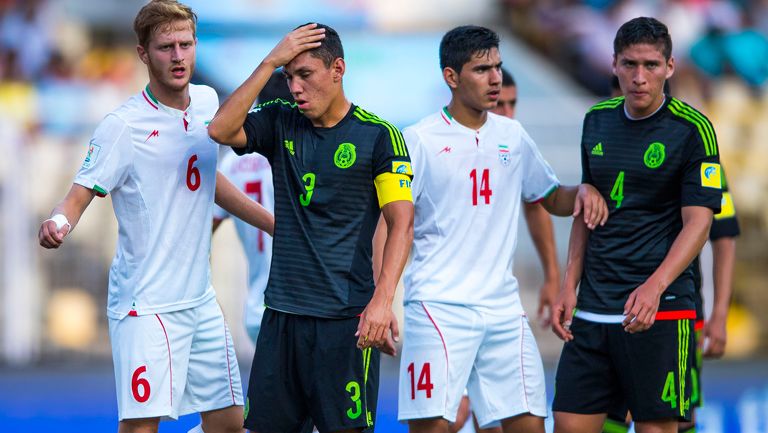 Jugadores mexicanos lamentan la derrota en el Mundial 