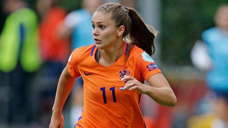 Lieke Martens, durante un juego con la selección de Holanda