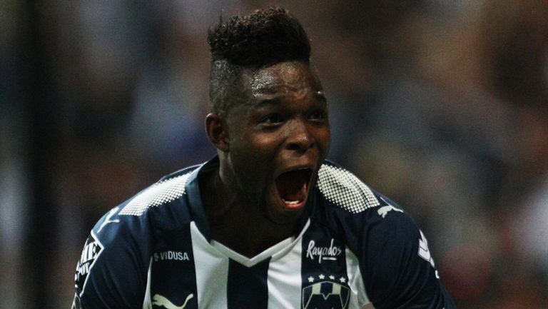 Avilés Hurtado celebra su gol contra Tigres