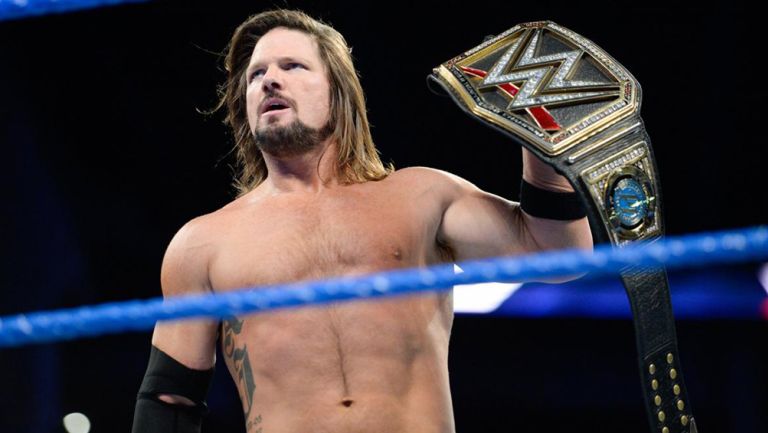 AJ Styles sostiene el título de WWE