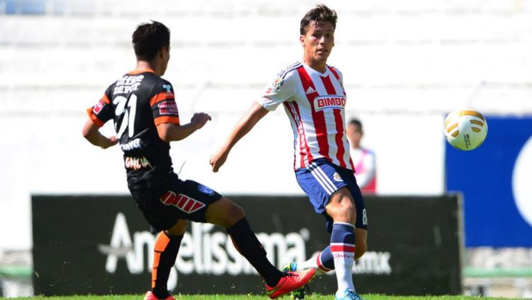 Rubén González, en un juego con Chivas Sub 20 en el 2013