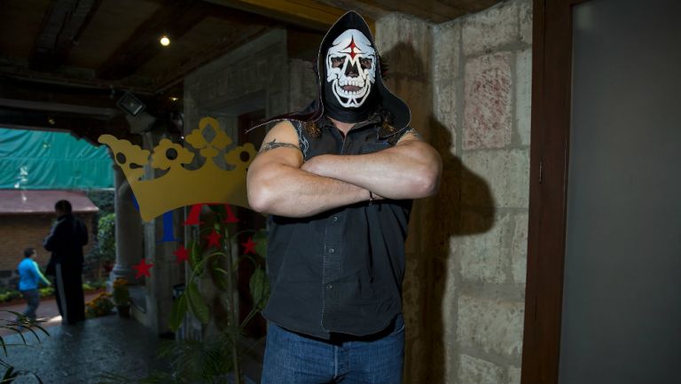 La Parka posa para RÉCORD 