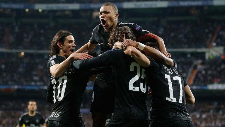 Jugadores del PSG celebra gol contra Real Madrid 