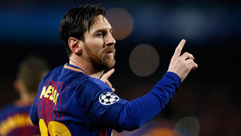 Messi celebra un gol con el Barcelona en Champions League