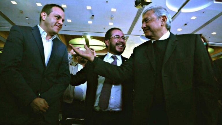 Blanco y Obrador en un acto político 