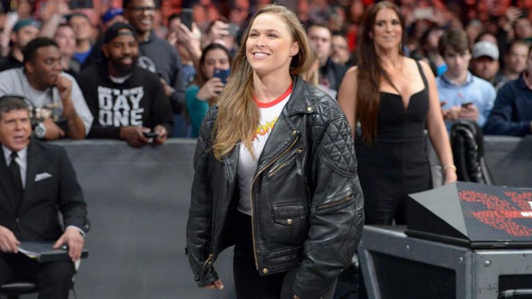 Ronda Rousey en un evento de la WWE