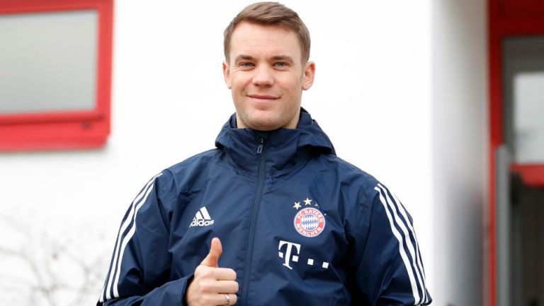 Manuel Neuer sonríe tras conocer su convocatoria para la Copa de Alemania 