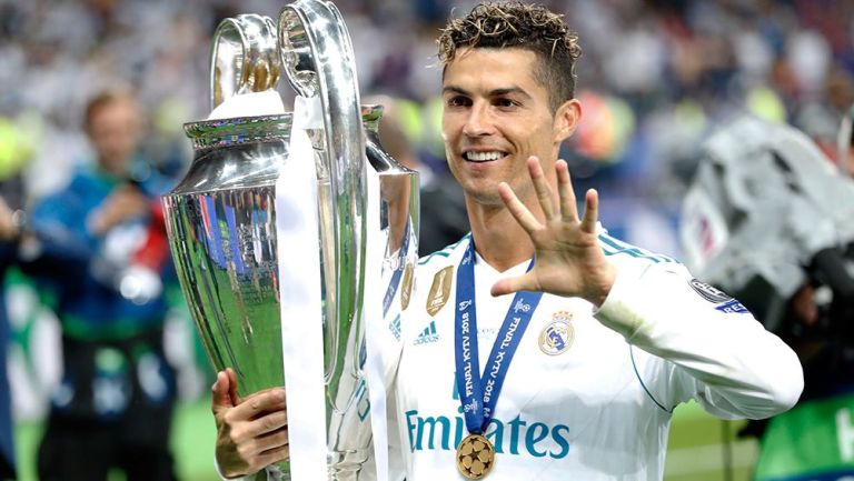 Cristiano Ronaldo celebra su quinta Champions League 