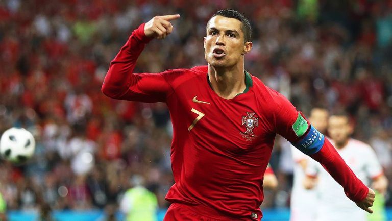 Cristiano celebra gol contra España en Rusia 2018