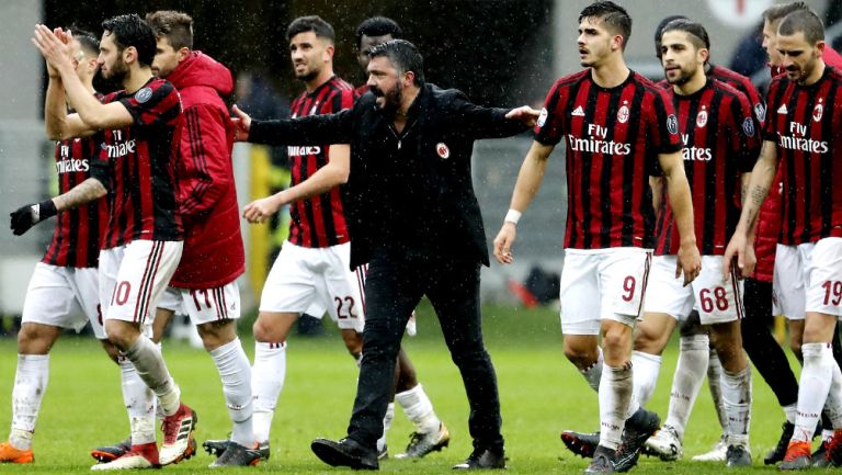 Milan festeja triunfo en Europa League