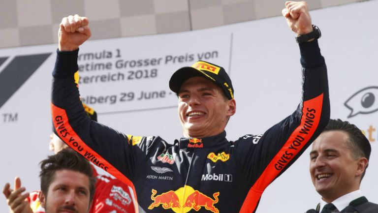 Max Verstappen celebra su triunfo en el Gran Premio de Austria