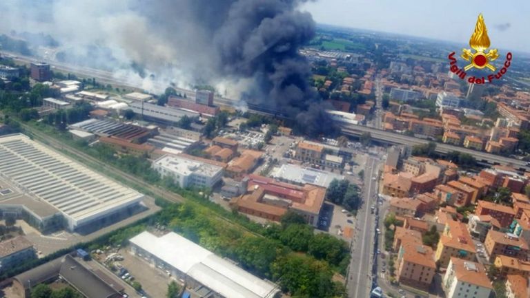 Explosión en carretera de Bolonia, Italia