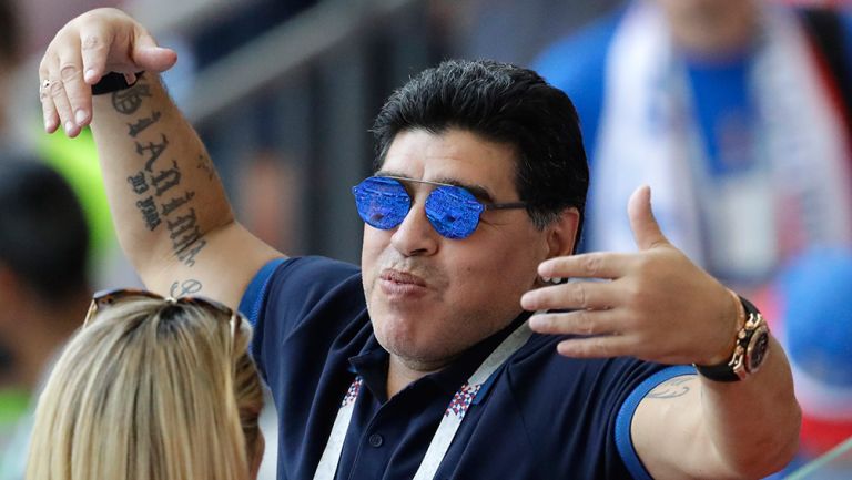 Maradona en un partido de Argentina en Rusia