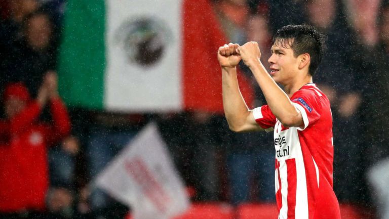 Lozano celebra anotación con el PSV