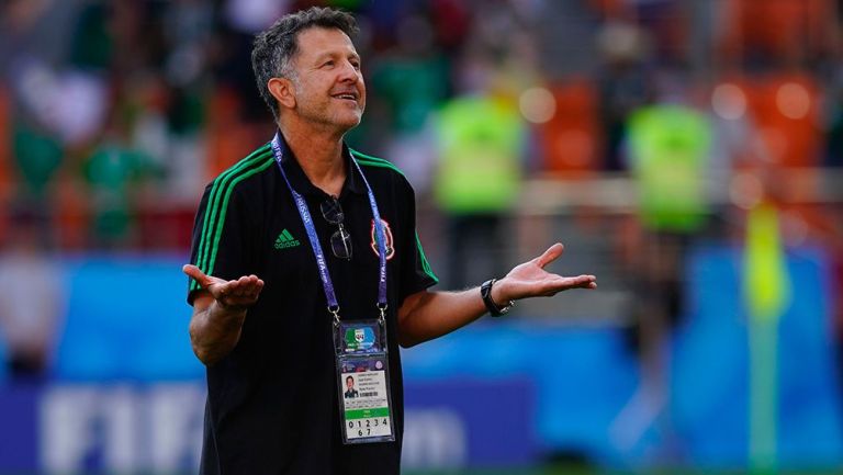 Juan Carlos Osorio en partido con México