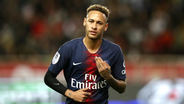 Neymar durante un encuentro contra el Mónaco 