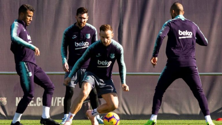 Jugadores del Barcelona, en un entrenamiento 