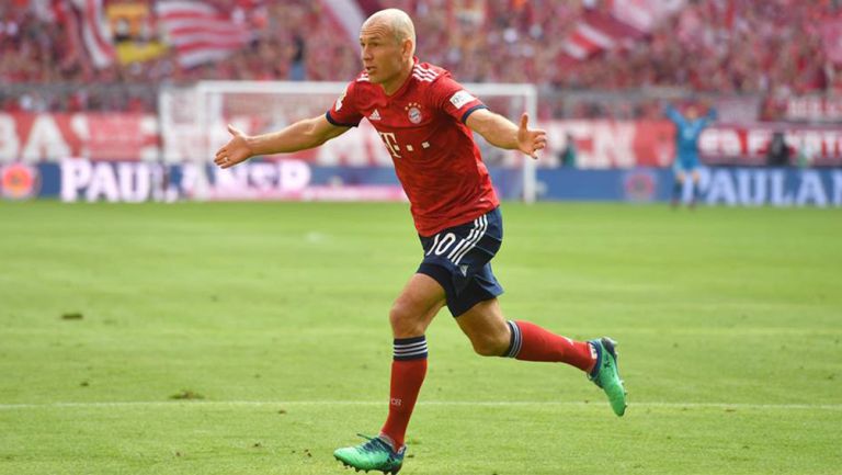 Arjen Robben celebra una anotación con el Bayern Munich