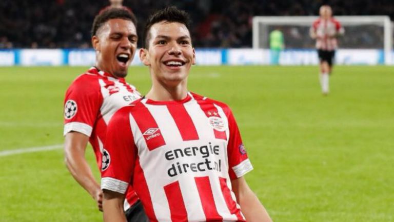 Lozano, festeja anotación con el PSV 