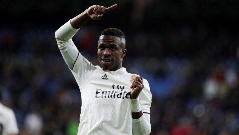 Vinicius Junior celebra una anotación con el Real Madrid