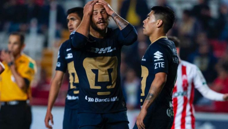 Jugadores de Pumas lamentan la derrota