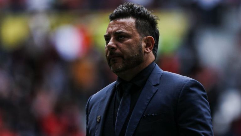 Antonio Mohamed desde el banquillo