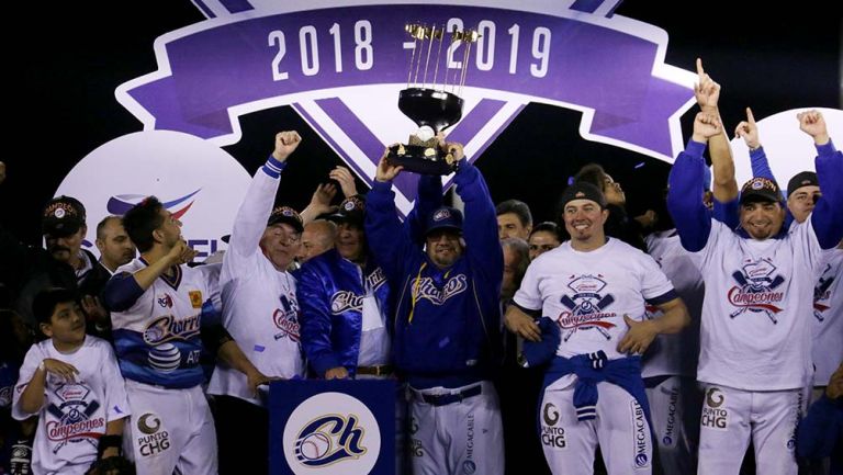 Los Charros alzan el trofeo de la Liga de Pacífico