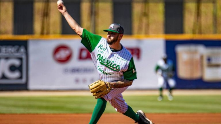 Un pitcher de los Charros de Jalisco