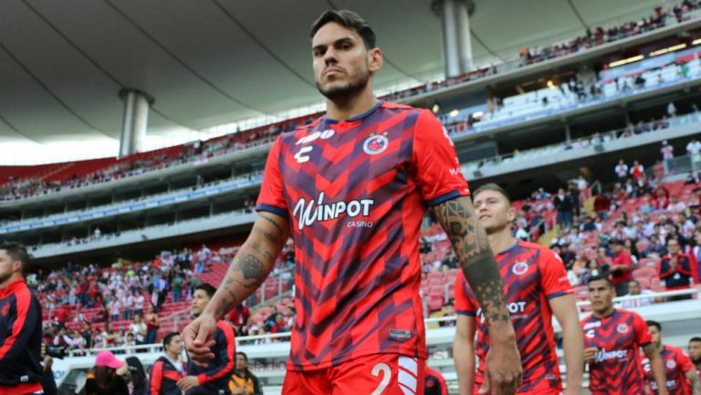 Fabricio Silva antes de un partido del Veracruz