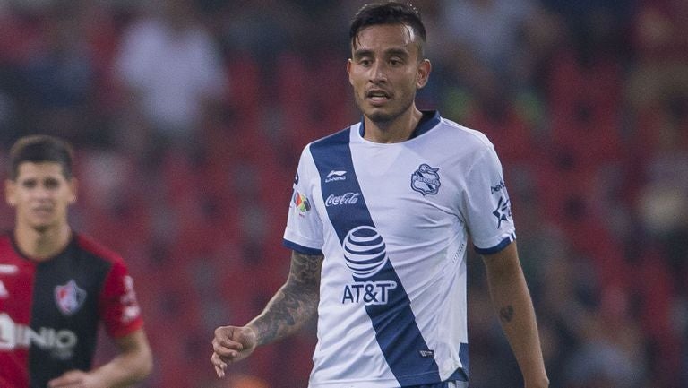 Jesús Zavala en un partido con Puebla