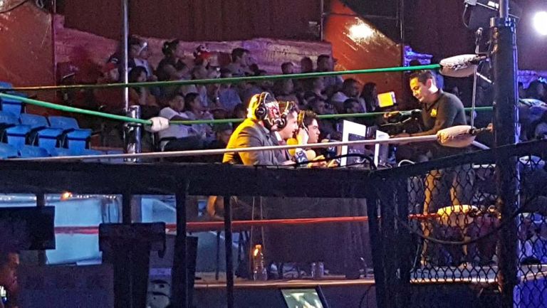 Leo Riaño, el Niño Águila y el Hechicero narran el CMLL