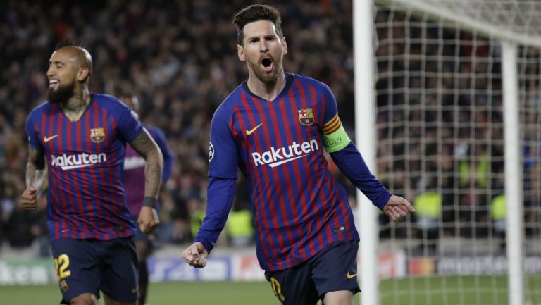 Messi celebra anotación con el Barcelona