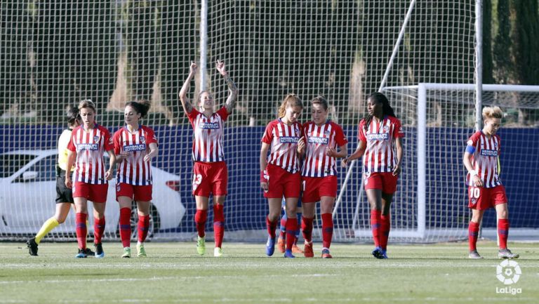 Atlético de Madrid femenil celebra una anotación ante el Levante 