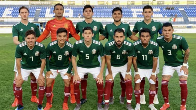 El Tri Sub 22 antes del partido contra Irlanda del Norte