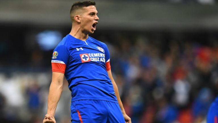 Iván Marcone festeja gol de Cruz Azul en la Semifinal vs Rayados