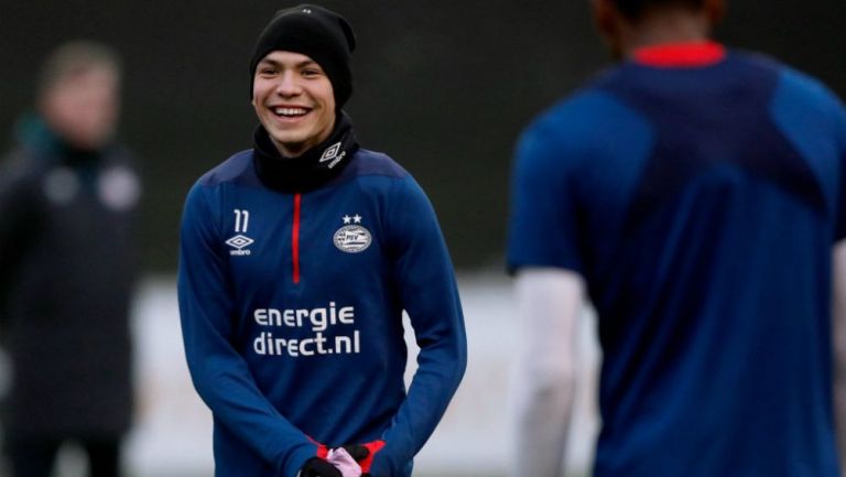 Lozano, durante un entrenamiento del PSV