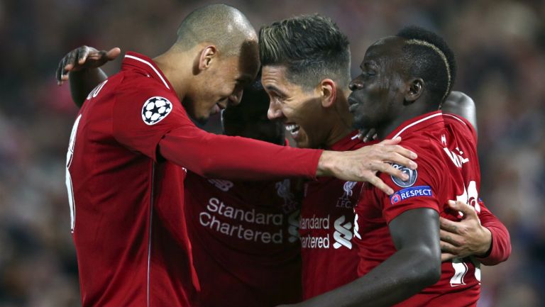 Liverpool celebra una anotación frente al Porto 