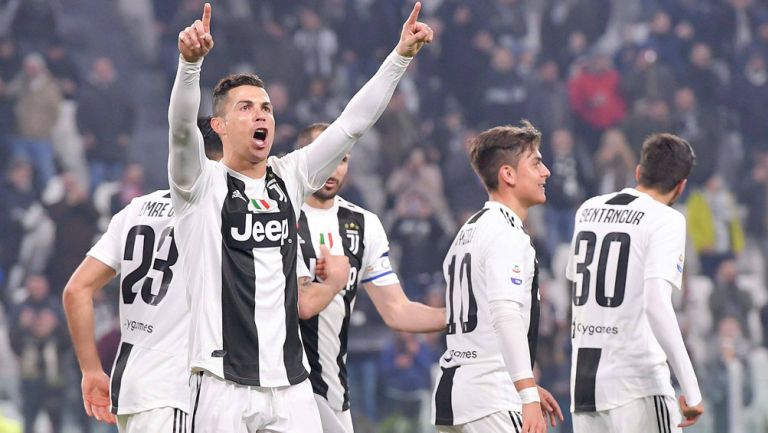 Cristiano Ronaldo celebra una anotación en la Serie A