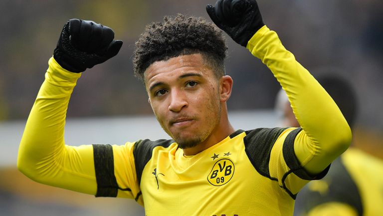 Jadon Sancho festeja un gol con el Borussia Dortmund