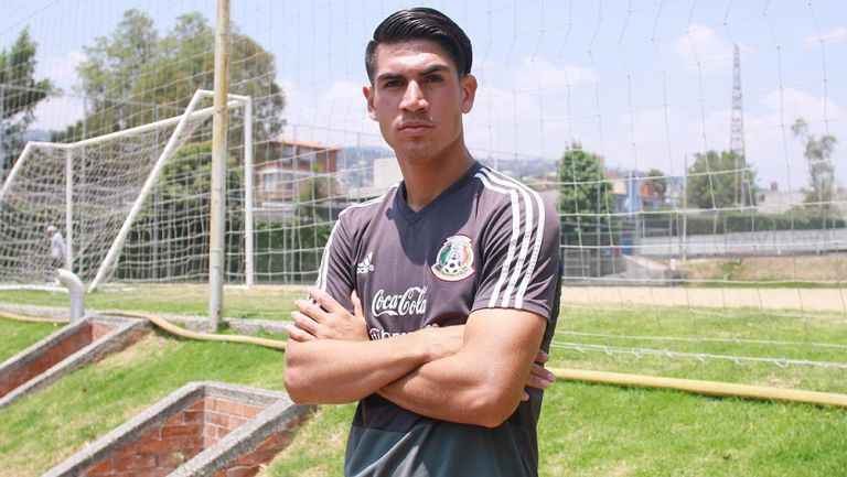 Roberto Meraz, jugador de Morelia, en práctica del Tri Sub 20